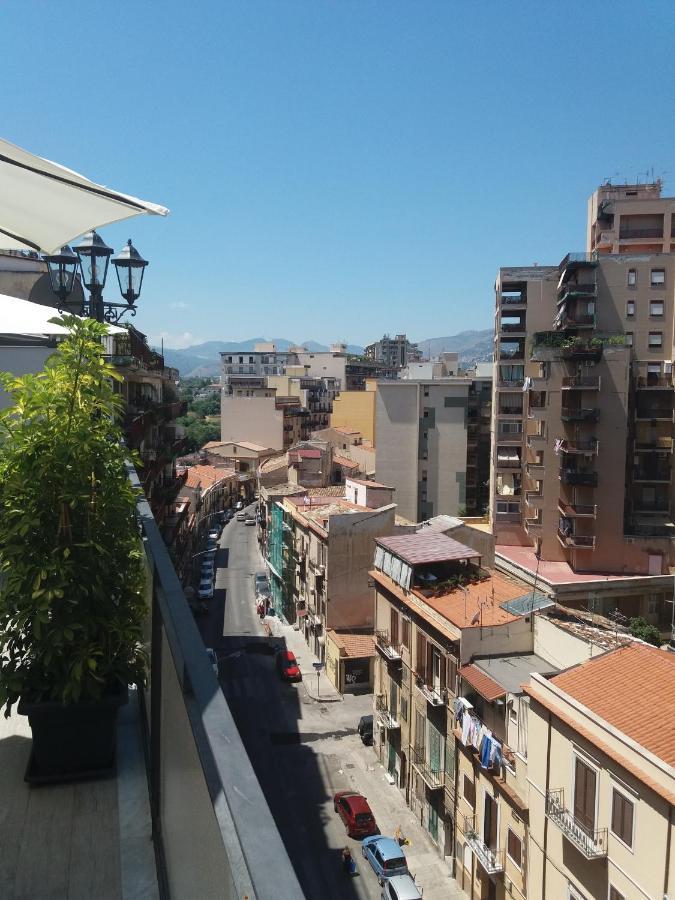 Bed and Breakfast Le Tre Gioie Palermo Exterior foto
